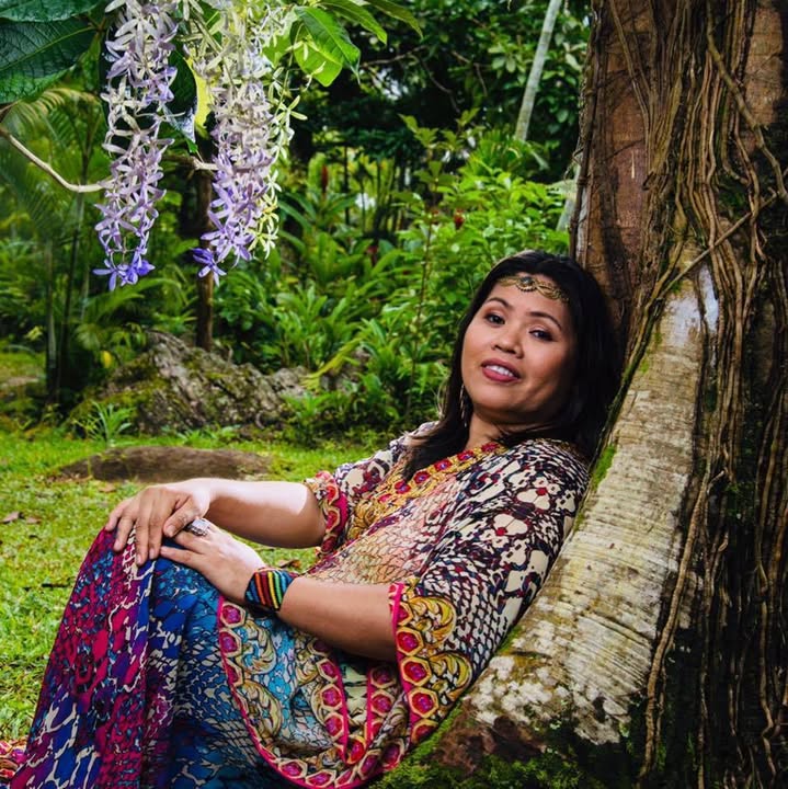 Mae "Au Mayari" Seracarpio