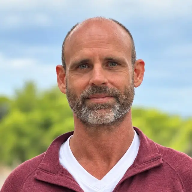 Portrait of Todd Peyton